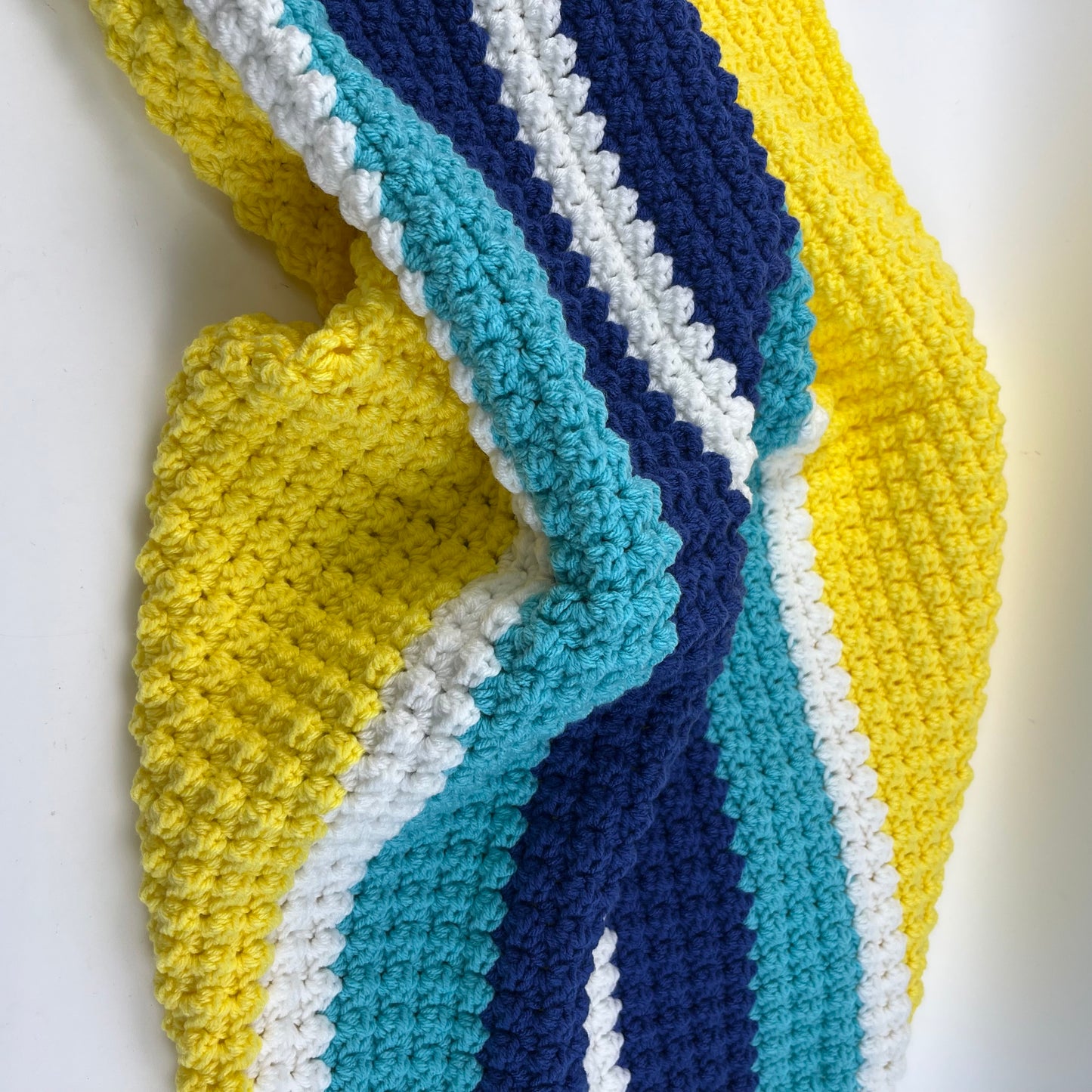 Blanket blue white yellow