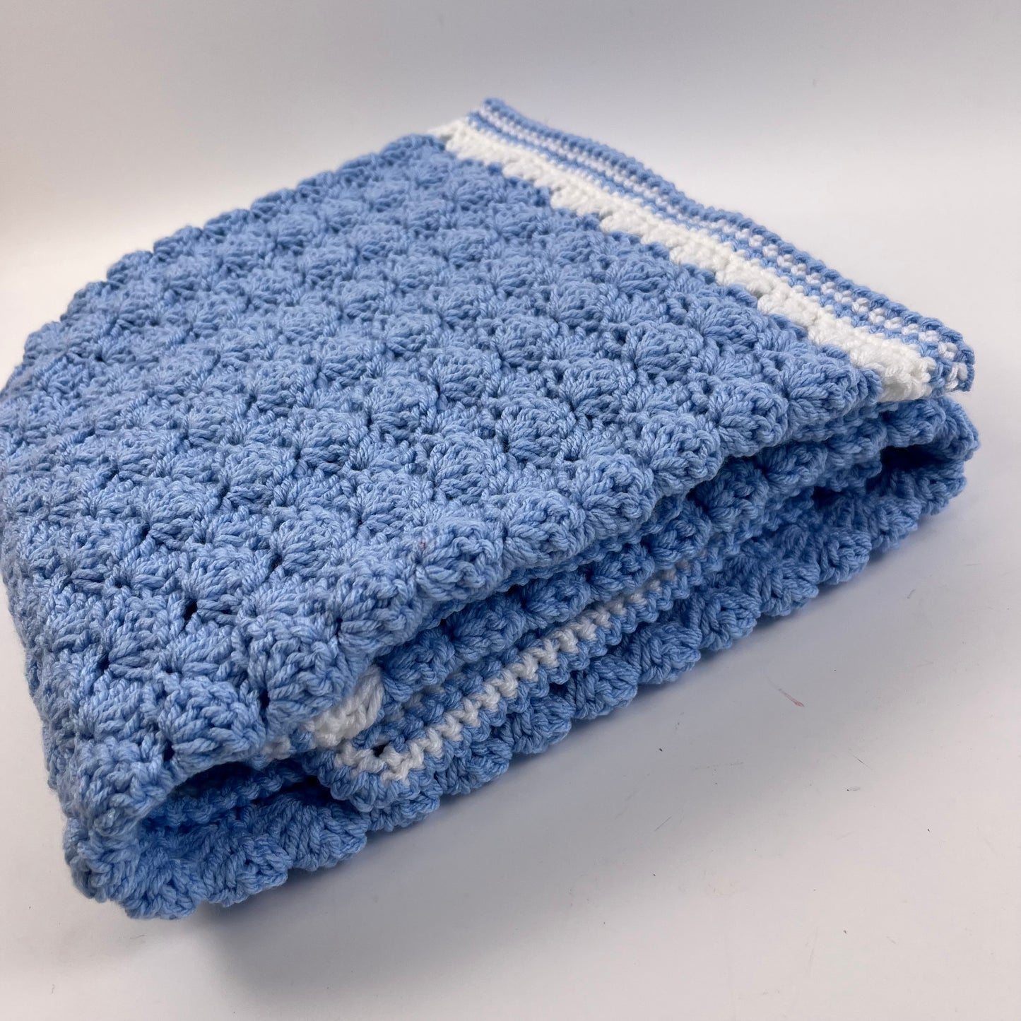 Blanket sky blue & white