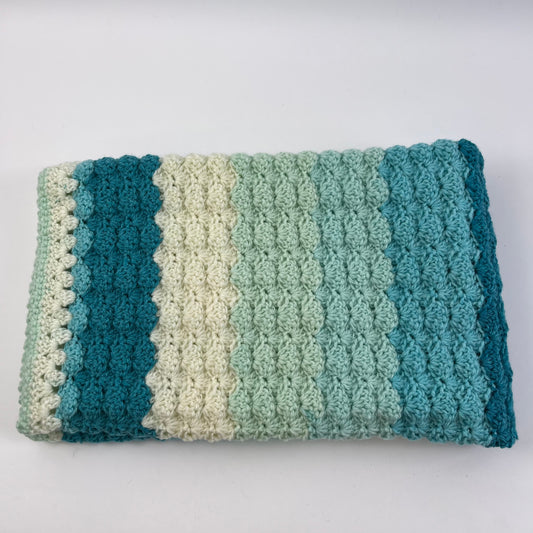 Blanket blues and cream