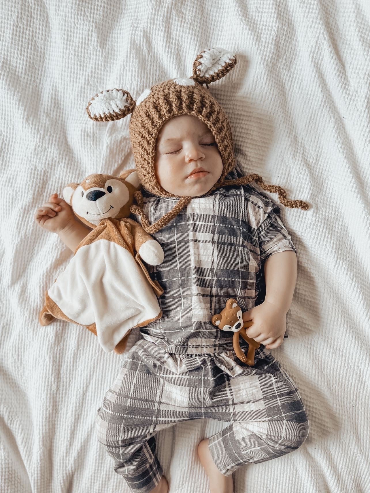 Fawn bonnet